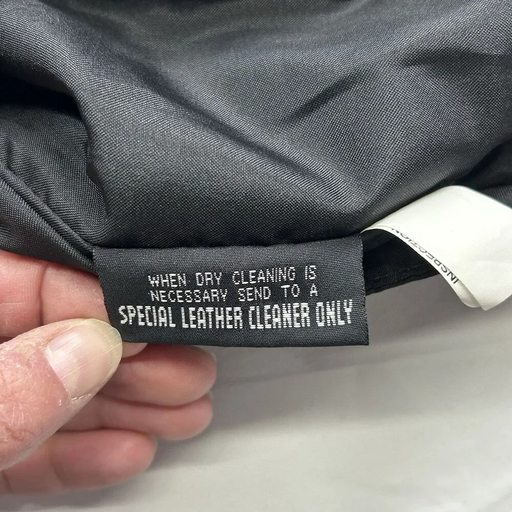 Wilsons Leather Vest Men's M Black Pockets Cinch Biker Motorcycle Y2K 90s - Picture 7 of 8